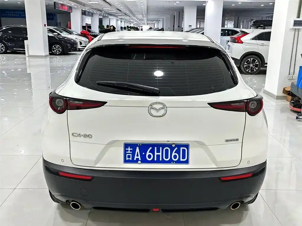 Mazda CX-30 — фото 9