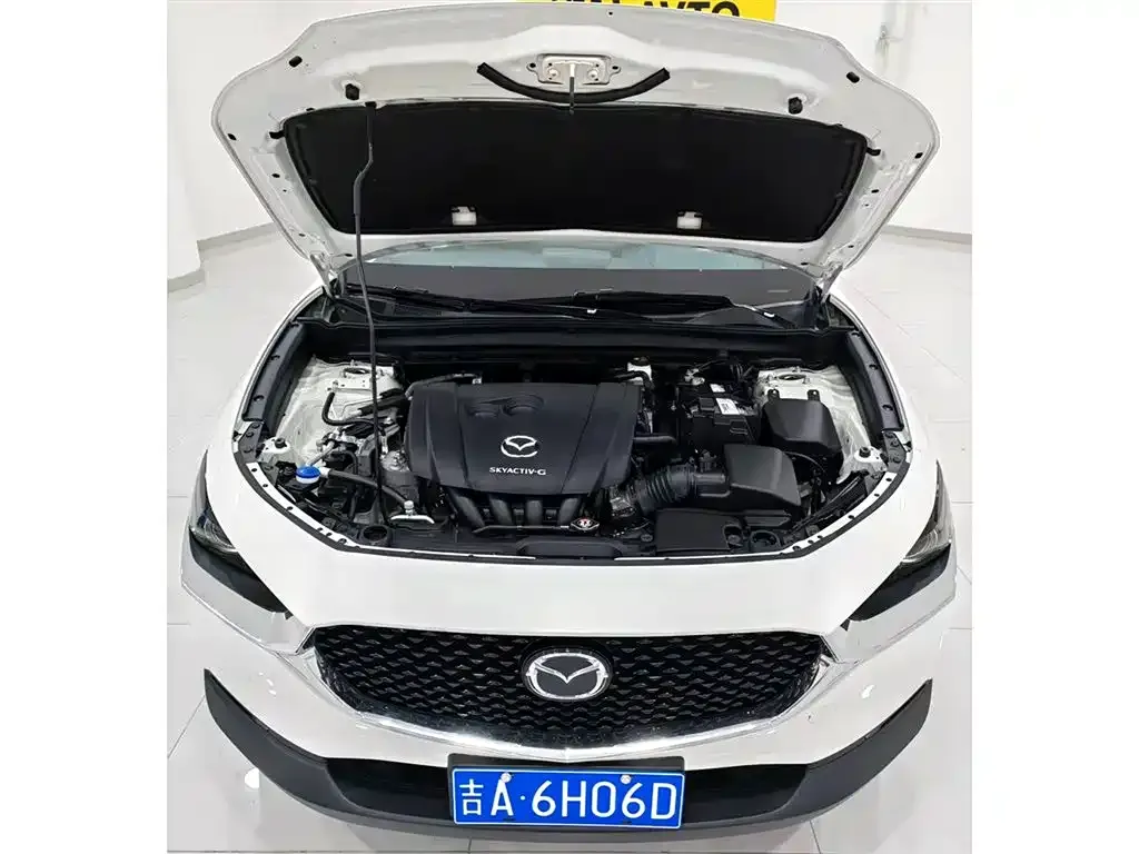 Mazda CX-30 — фото 10