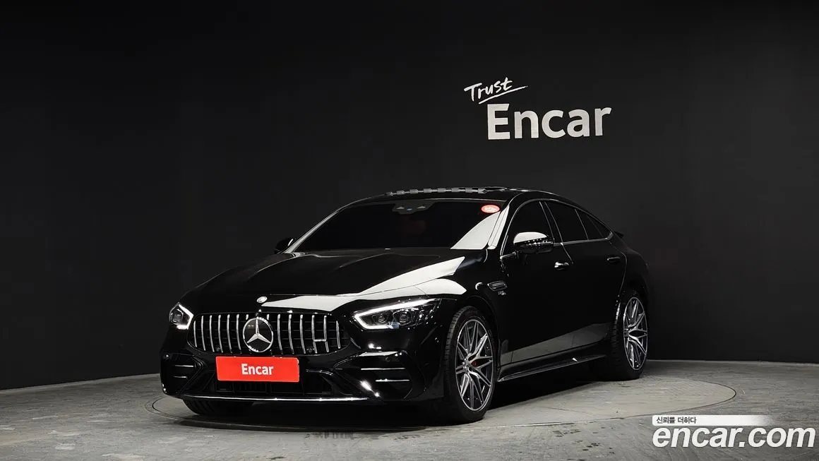 Mercedes-Benz AMG GT — фото 1