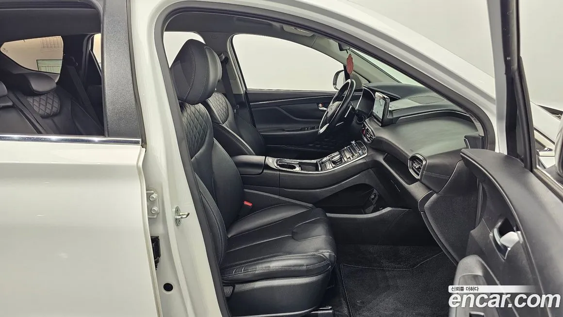 Hyundai Santafe — фото 8