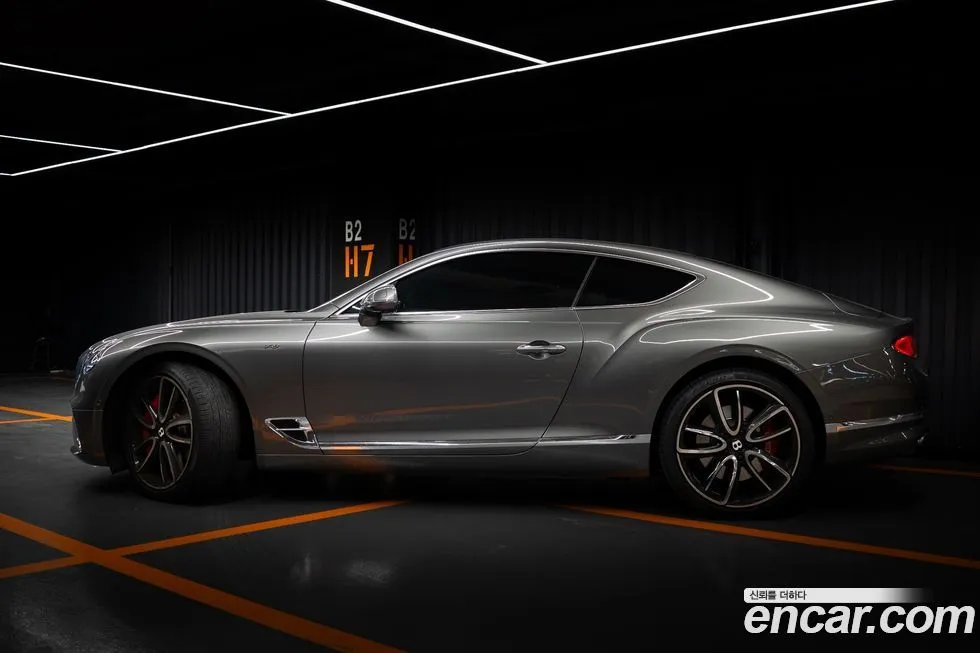Bentley Continental — фото 9