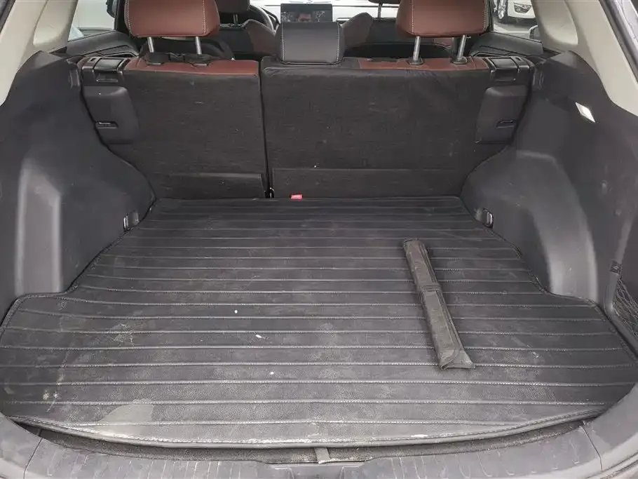 Toyota RAV4 — фото 2