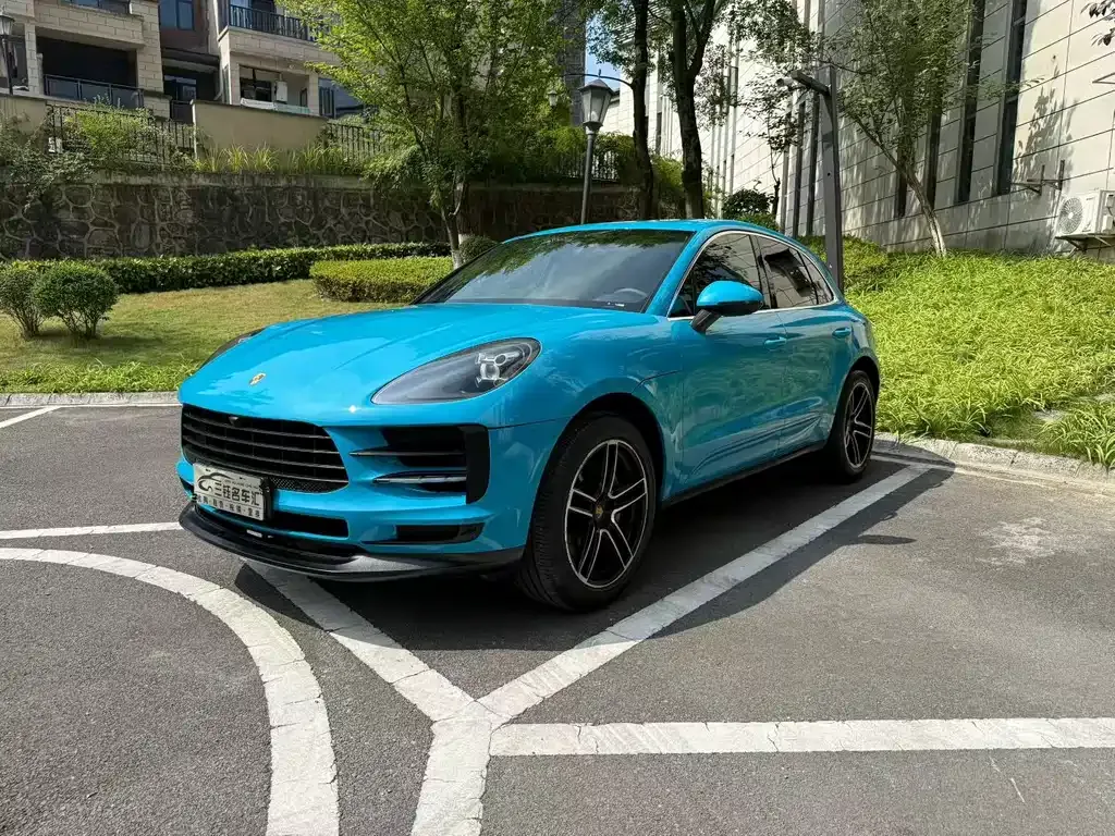 Porsche Macan — фото 1