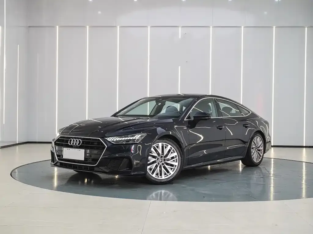 Audi A7 — фото 1