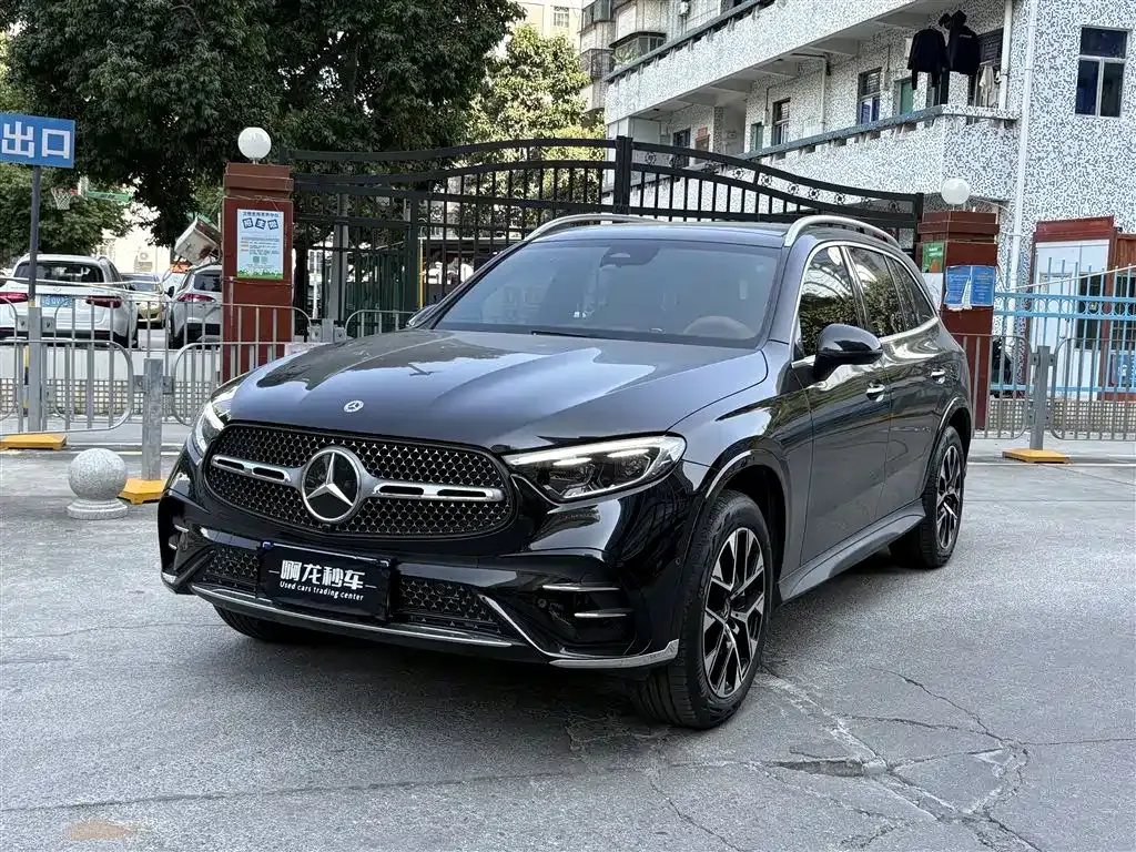 Mercedes-Benz GLC — фото 1