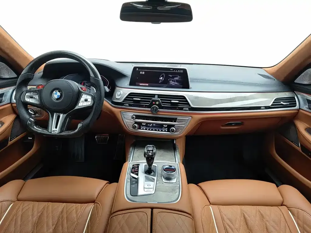 BMW 7 Series — фото 8