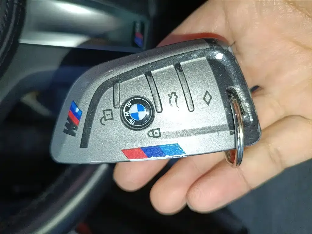 BMW Z4 — фото 9