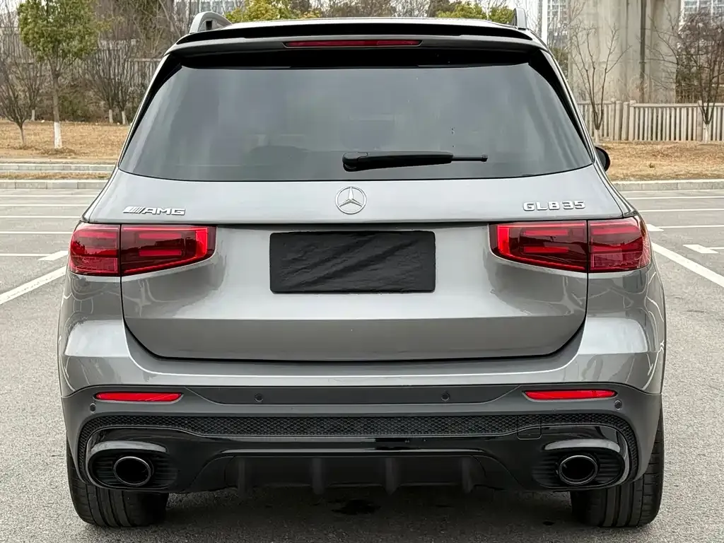 Mercedes-Benz GLB AMG — фото 2