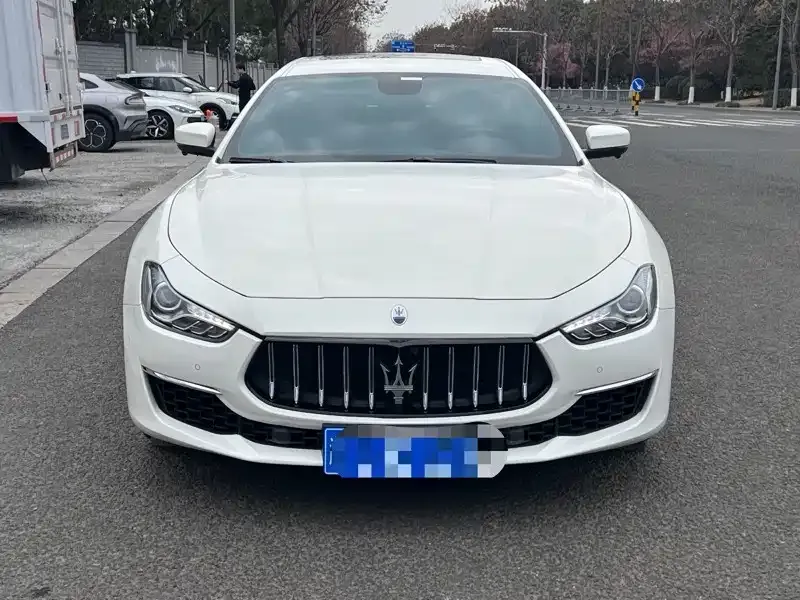 Maserati Ghibli — фото 4