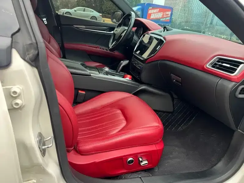 Maserati Ghibli — фото 2