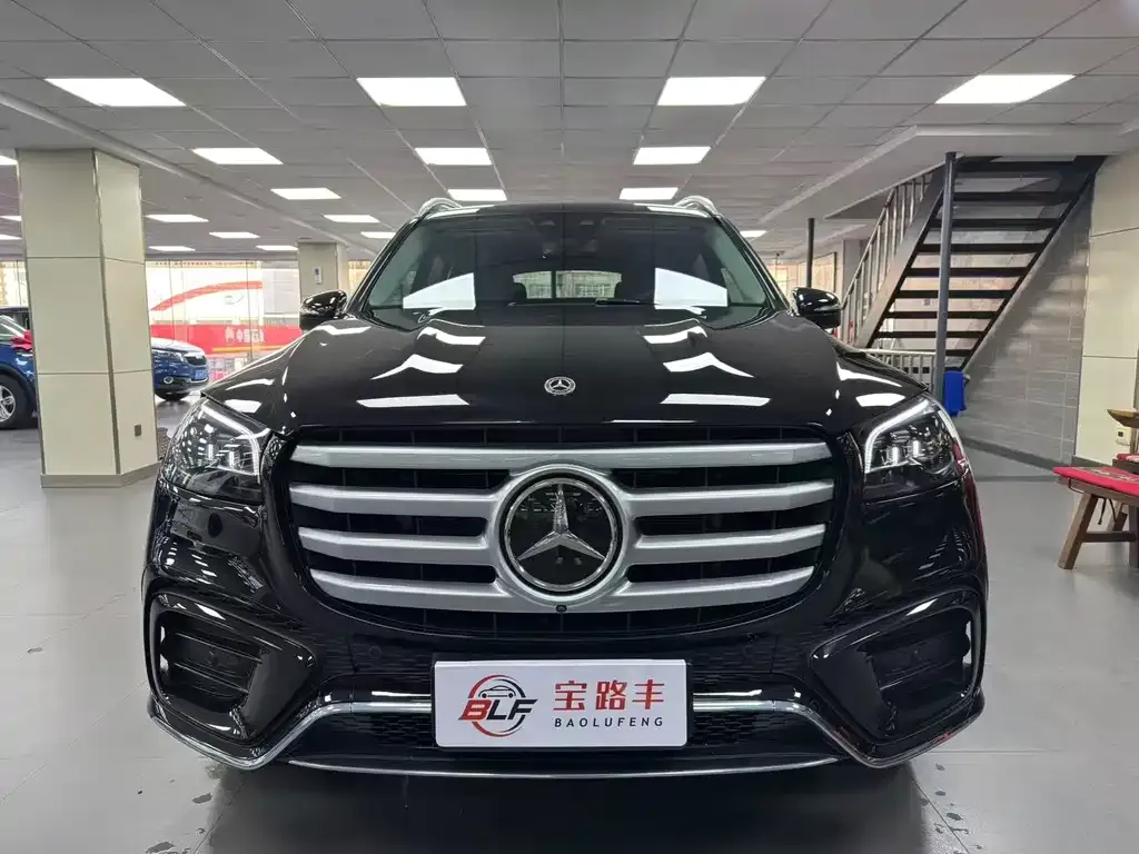 Mercedes-Benz GLS — фото 7