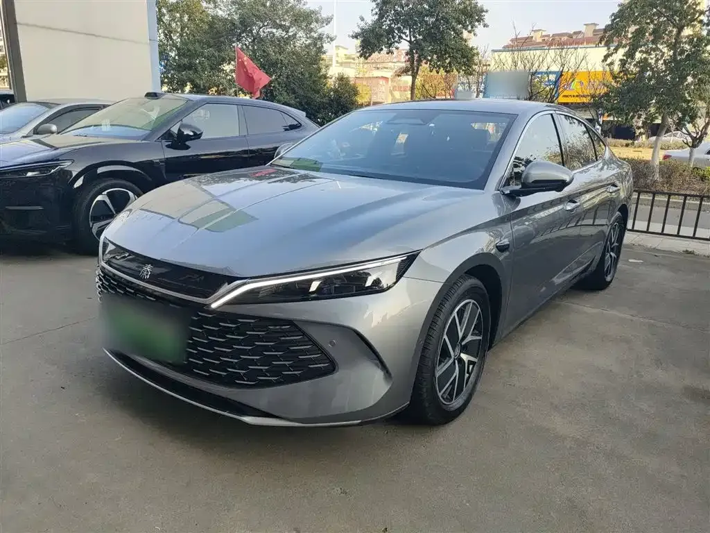 BYD Qin L — фото 10