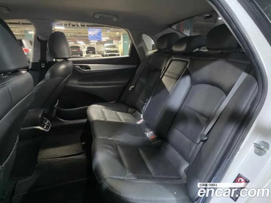 Hyundai Grandeur — фото 10