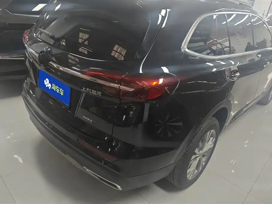Buick Envision Plus — фото 3