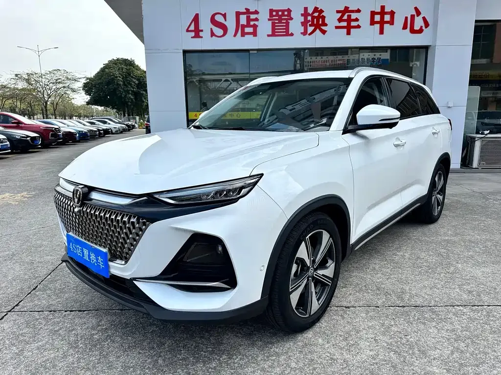 Changan X7 PLUS — фото 1