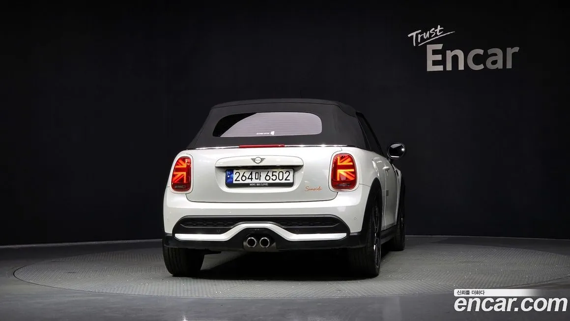 Mini Cooper Convertible — фото 2