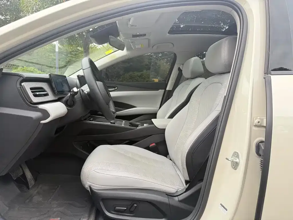 BYD Seal 06 DM-i Touring Edition — фото 4