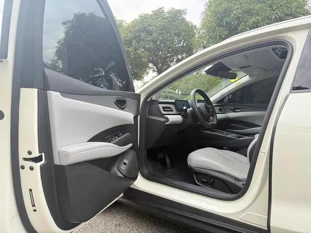 BYD Seal 06 DM-i Touring Edition — фото 3
