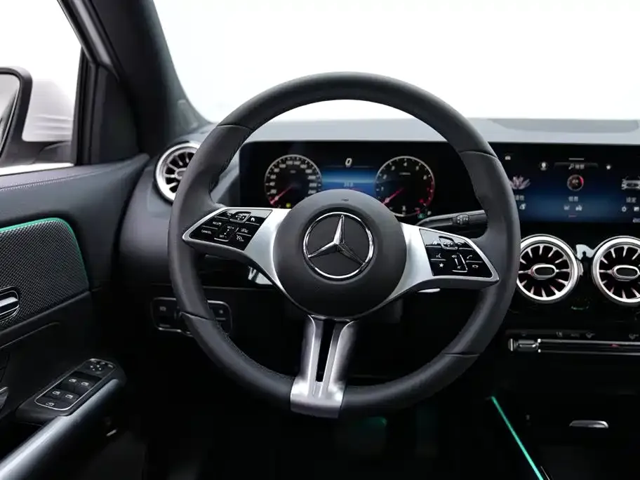 Mercedes-Benz GLA — фото 2