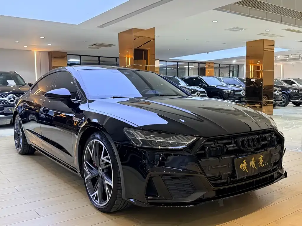 Audi A7L — фото 2