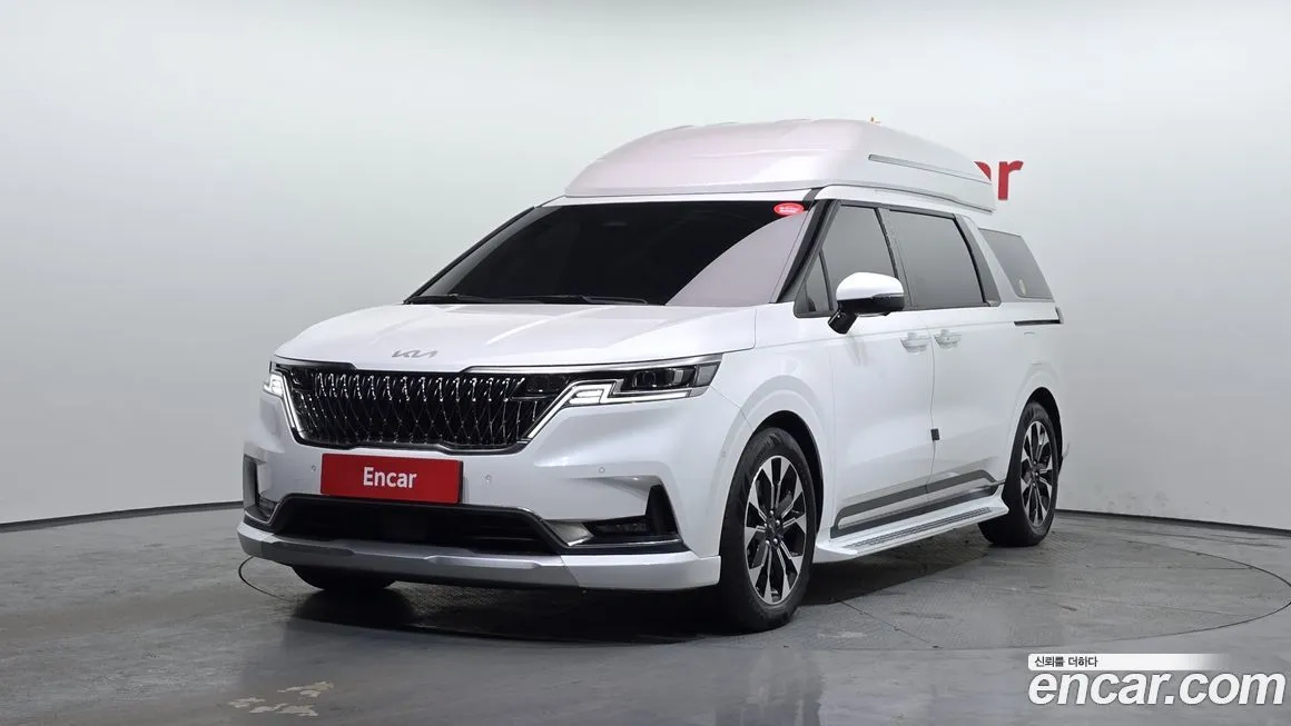 Kia Carnival — фото 1