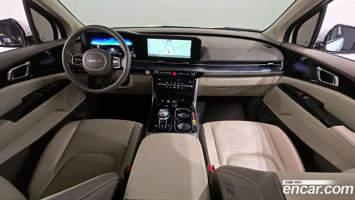 Kia Carnival — фото 9