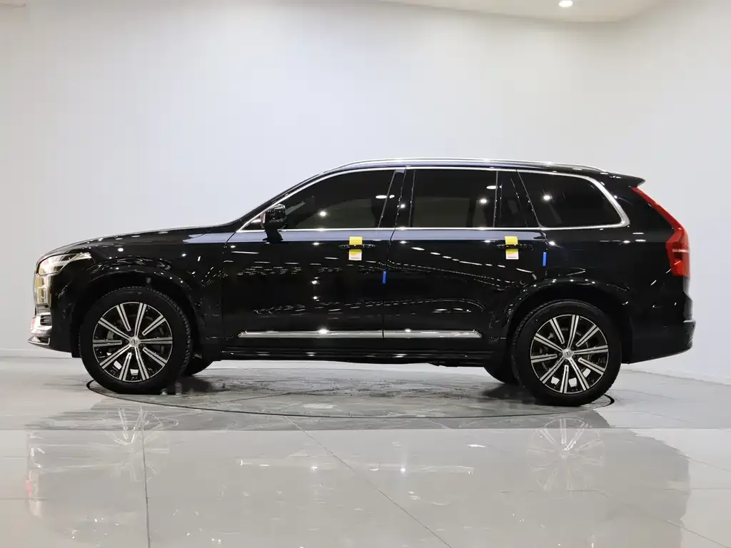 Volvo XC90 — фото 2