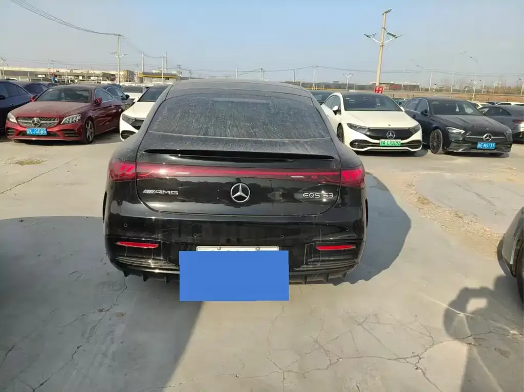Mercedes-Benz EQS AMG — фото 10