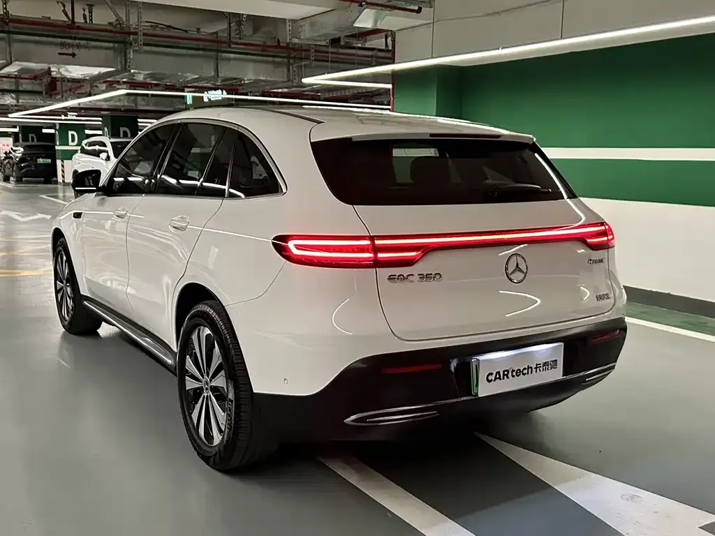 Mercedes-Benz EQC — фото 5