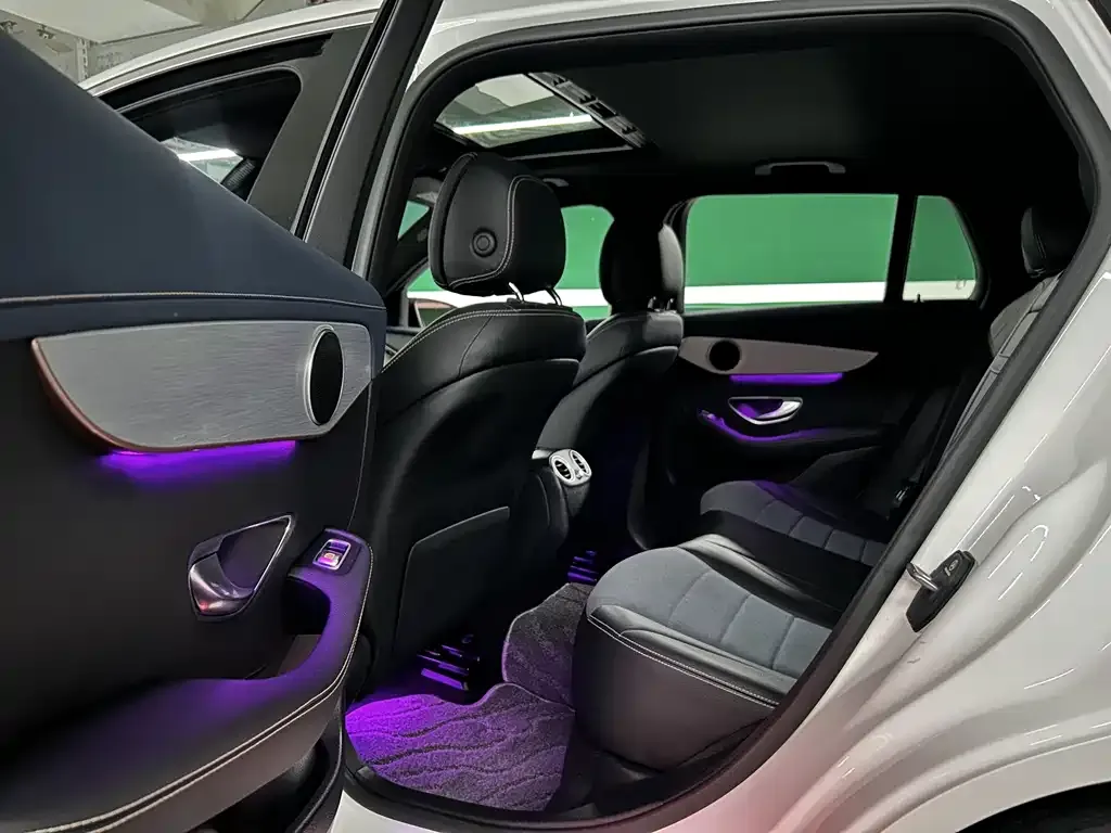 Mercedes-Benz EQC — фото 3
