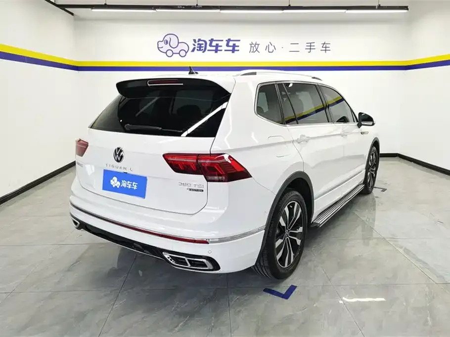 Volkswagen Tiguan L — фото 4