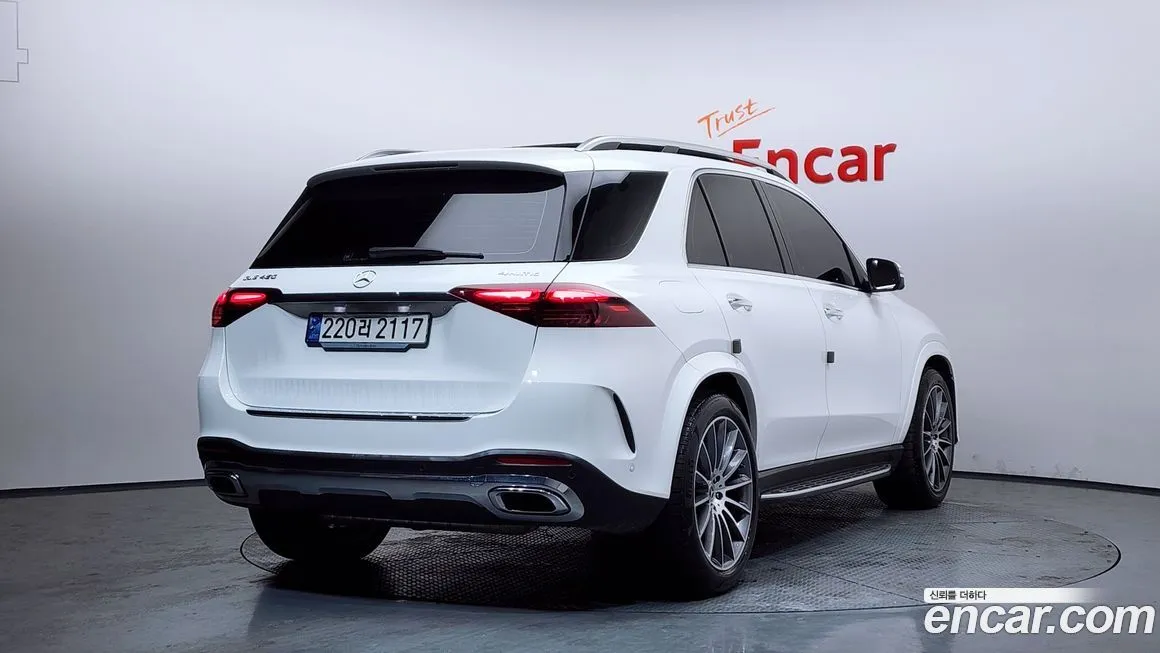 Mercedes-Benz GLE-Class — фото 3