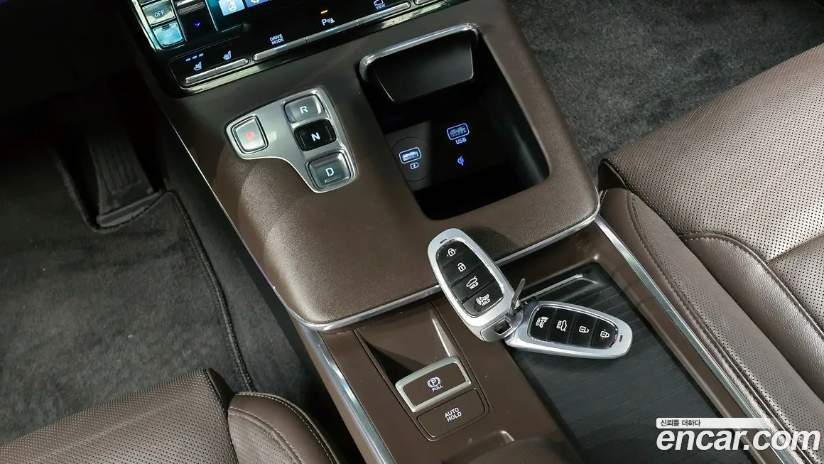 Hyundai Grandeur — фото 10