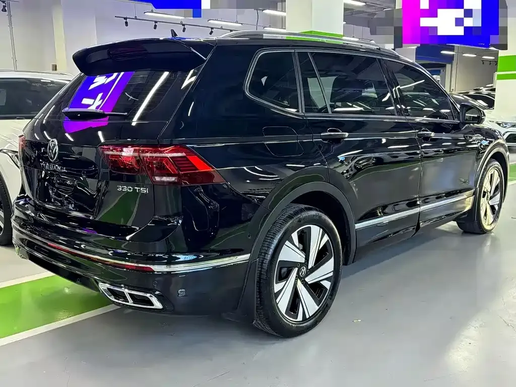 Volkswagen Tiguan L — фото 5