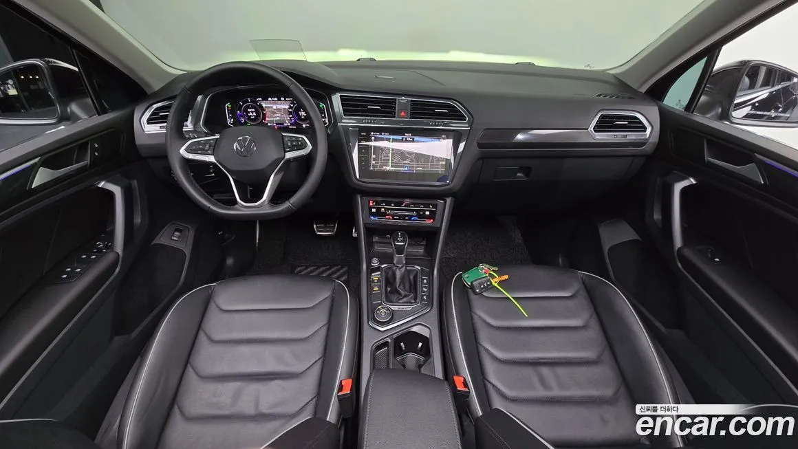 Volkswagen Tiguan — фото 4