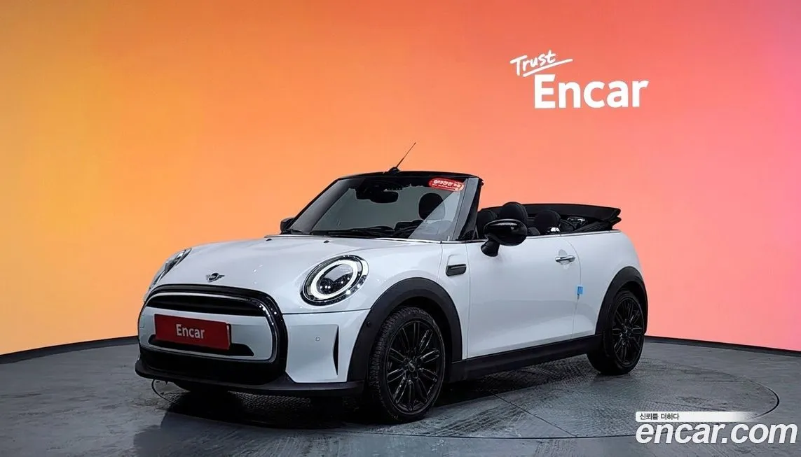 Mini Cooper Convertible — фото 1