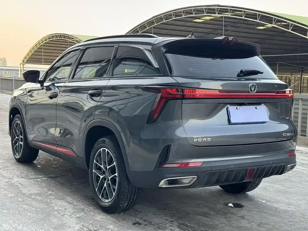 Changan CS75PLUS — фото 6
