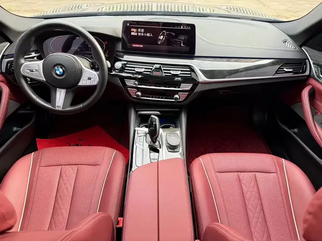 BMW 5 Series — фото 10