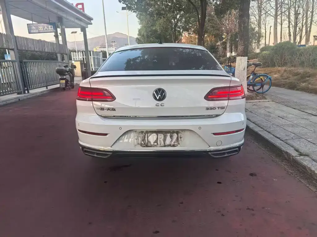 Volkswagen CC — фото 7