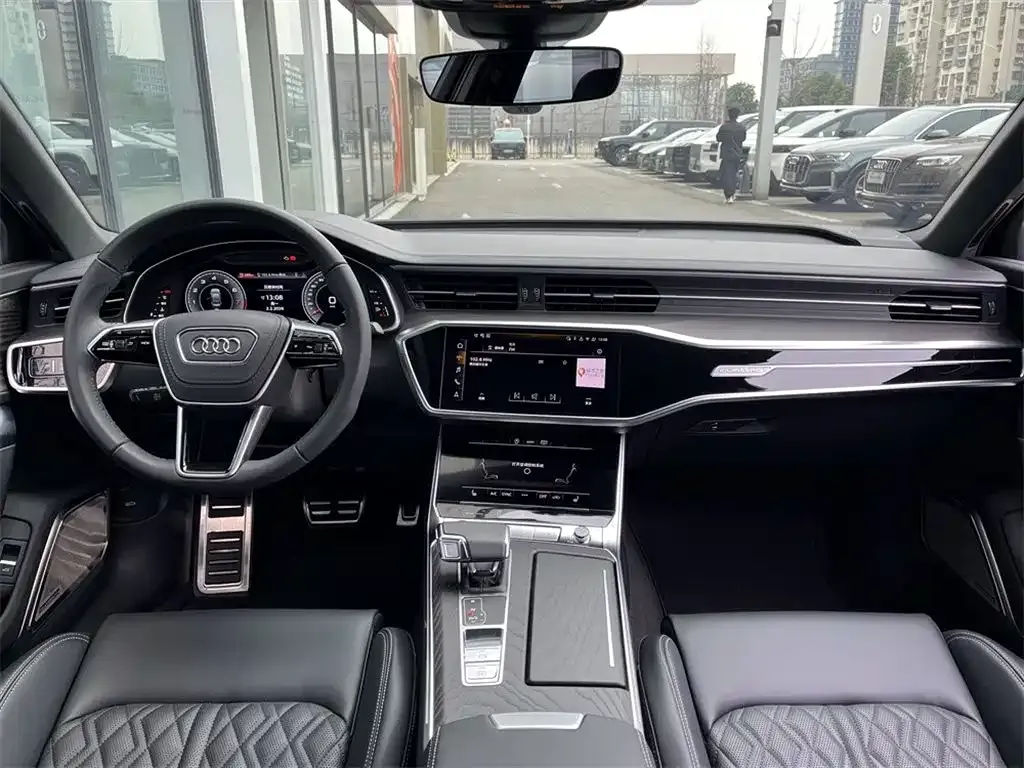 Audi A6L — фото 5