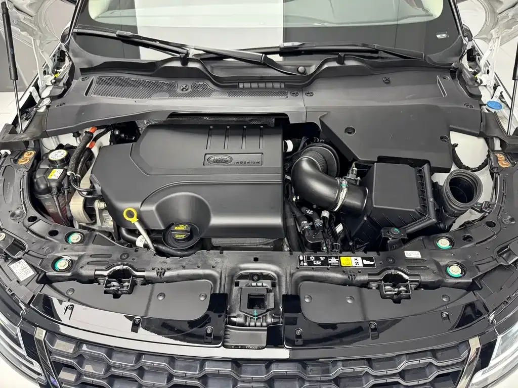 Land Rover Evoque — фото 4