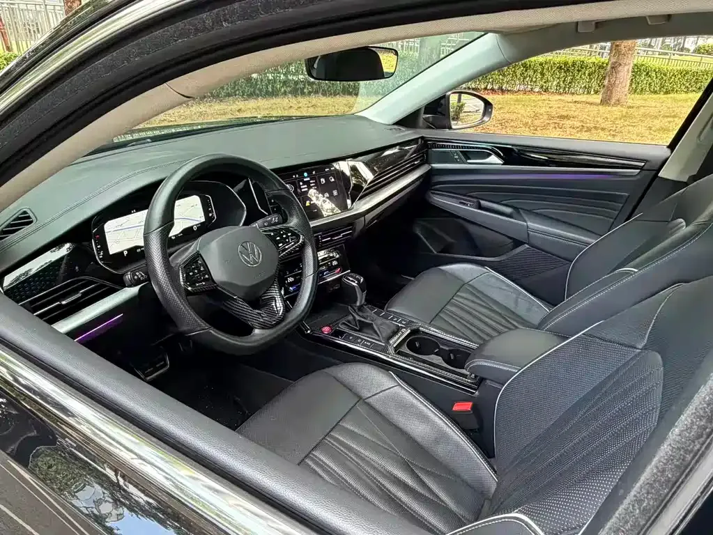 Volkswagen Passat — фото 8
