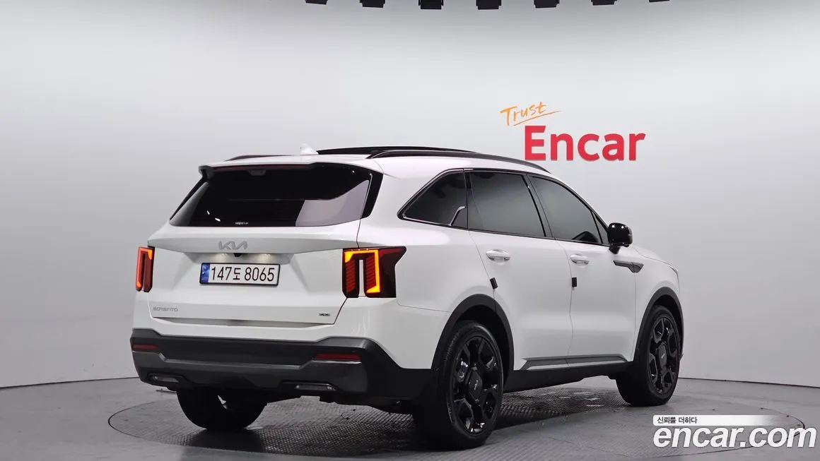Kia Sorento — фото 5