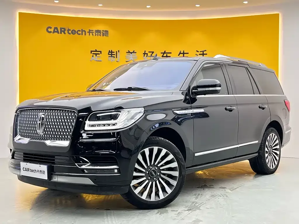 Lincoln Navigator — фото 1