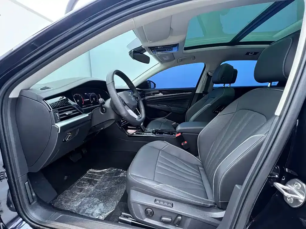 Volkswagen Passat — фото 7