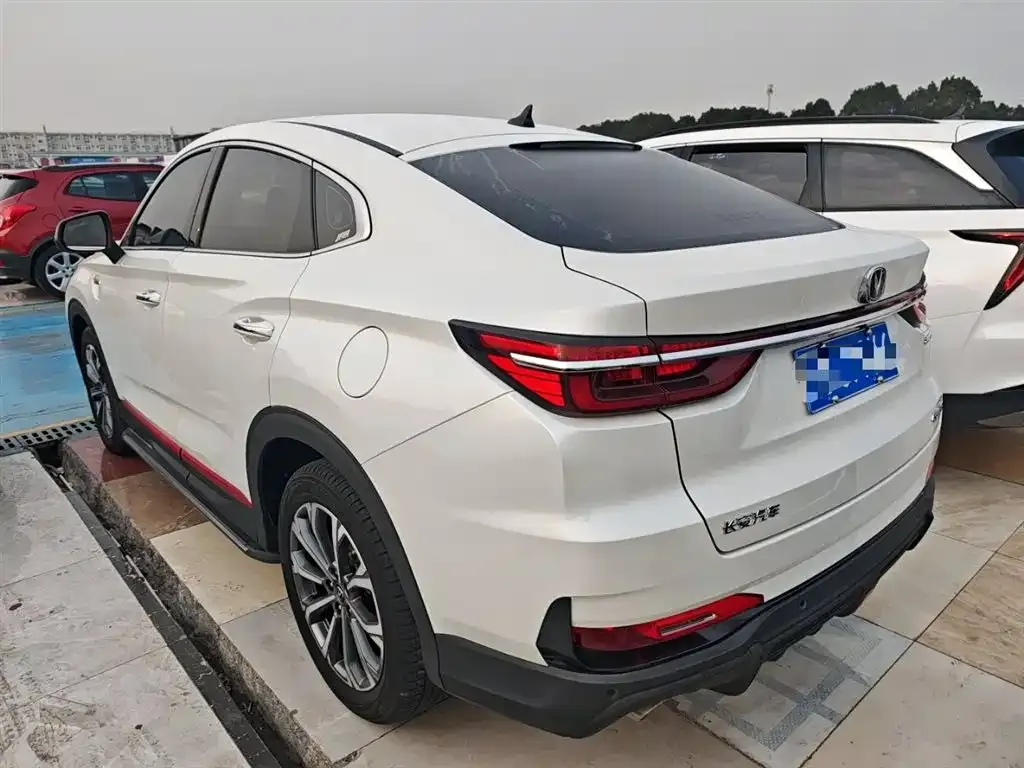 Changan CS85 COUPE — фото 5