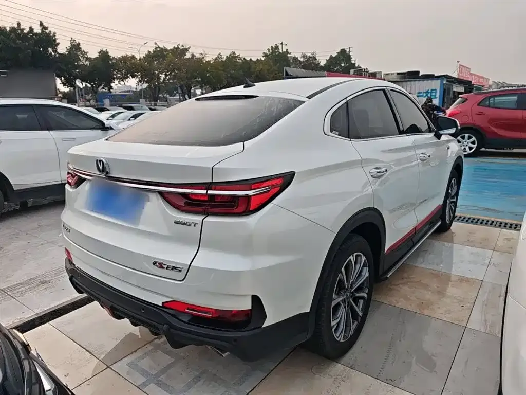 Changan CS85 COUPE — фото 3
