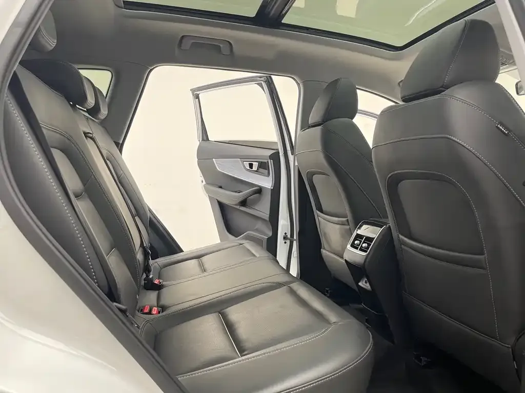 Chery Tiggo 7 PLUS — фото 9