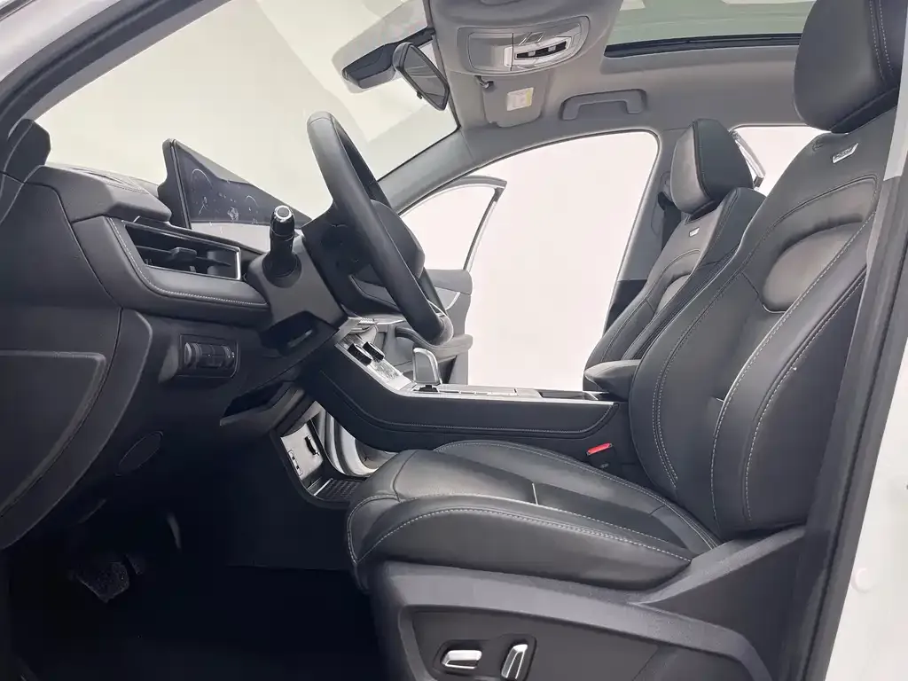 Chery Tiggo 7 PLUS — фото 8