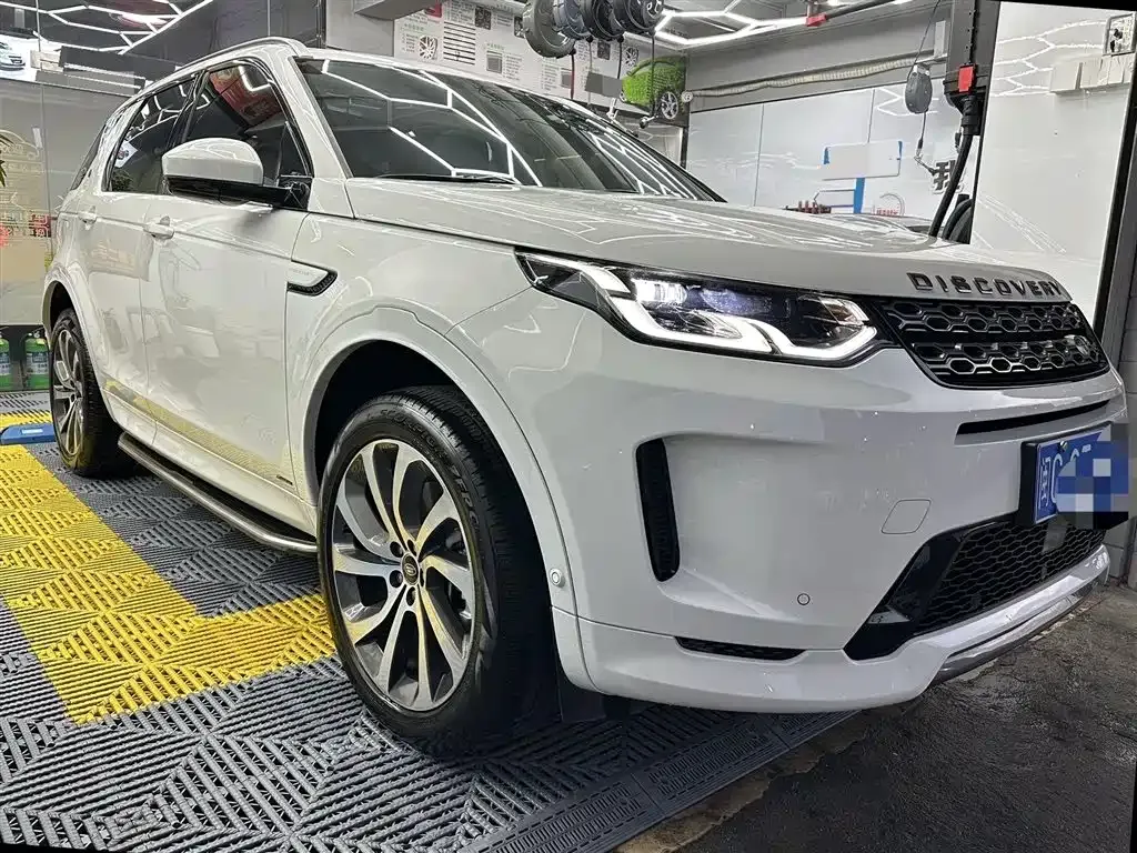 Land Rover Discovery Sport — фото 10